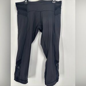 Lululemon Black Crop Leggings Sz 8 Mesh Panels EUC